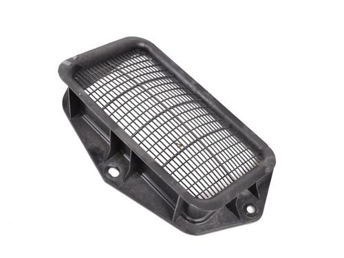 grille-audi-tt-8j3-2006-2007-2008-2009-2010-2011-2012-2013-2014-2015-33343159 main image