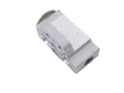 AC pipe AUDI A7 Sportback (4GA, 4GF) 3.0 TDI quattro | BP33357182M126 - Image 3