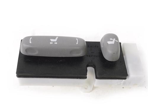 Used Switch LEXUS GS (_L1_) 450h (GWL10_, GWL10, GWL10R) (345 hp) 30232724