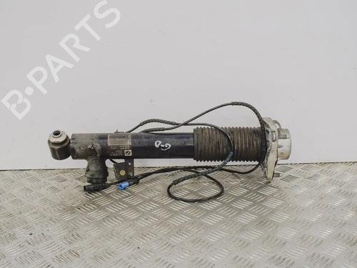 Used Right rear shock absorber Right rear shock absorber 6738265 6738265