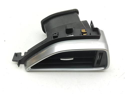 air-vent-jaguar-f-pace-x761-2015-33291690 main image