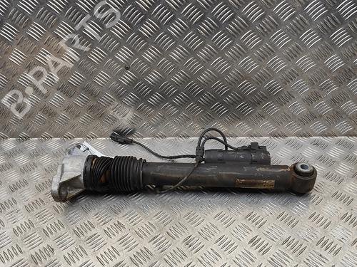 Used Right rear shock absorber Right rear shock absorber MERCEDES-BENZ GLE (V167) GLE 400 d 4-matic (167.123) (330 hp) 33937817 33937817