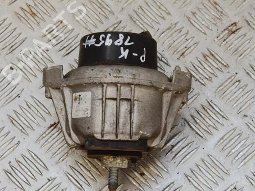 Used Engine mount BMW 3 (E90) 325 i (218 hp) 6733402