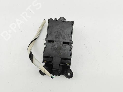 Switch TESLA MODEL X (5YJX) 90D AWD | BP33382985I30 - Image 3