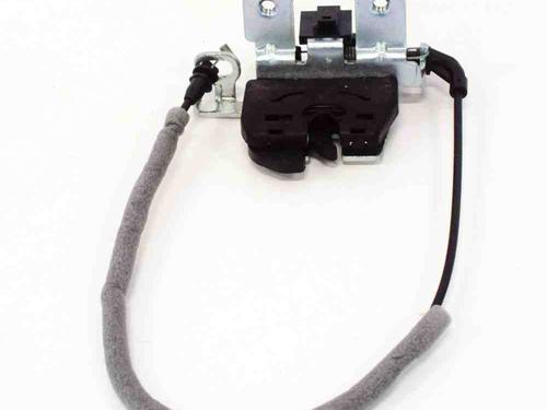 Used Tailgate lock MERCEDES-BENZ E-CLASS Coupe (C207) E 220 CDI / d (207.302, 207.301) (170 hp) 6756702