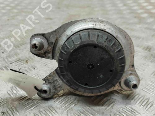 Used Engine mount MERCEDES-BENZ C-CLASS Convertible (A205) C 220 d (205.404) (170 hp) 29542230