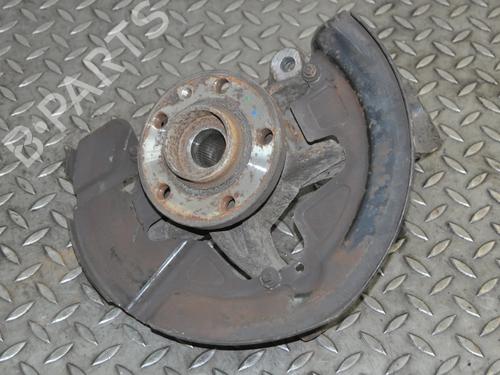 Used Left front steering knuckle VOLVO S80 II (124) 2.4 D (175 hp) 30255817