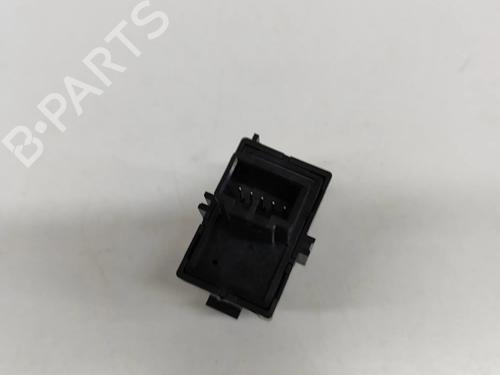 Switch VOLVO XC60 II (246) T8 Hybrid AWD | BP27768309I30  - Image 6