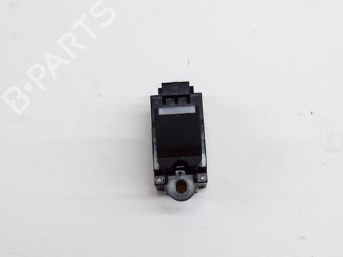 Used Left front window switch LAND ROVER RANGE ROVER SPORT II (L494) 3.0 SDV6 4x4 (306 hp) 27757241