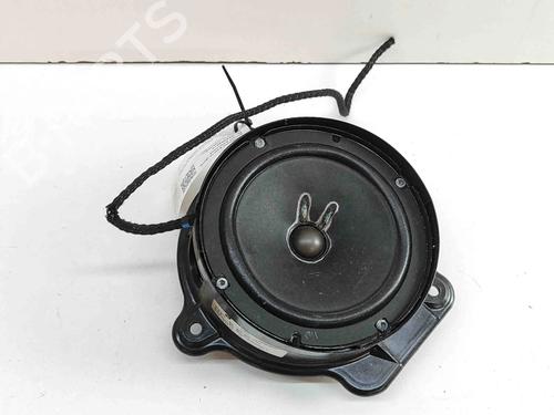 Used Speaker MERCEDES-BENZ S-CLASS (W220, V220) S 500 4-matic (220.084, 220.184) (306 hp) 29373481