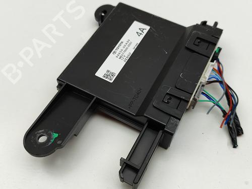 Used Climate control TOYOTA YARIS (_P21_, _PA1_, _PH1_) 1.5 Hybrid (MXPH10, MXPH11) (116 hp) 28559816