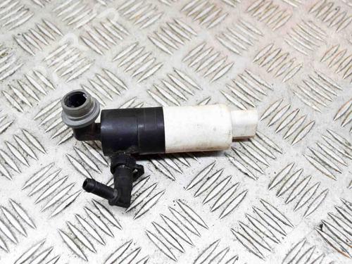 Used Washer pump LAND ROVER DISCOVERY III (L319) 2.7 TD 4x4 (190 hp) 14630817