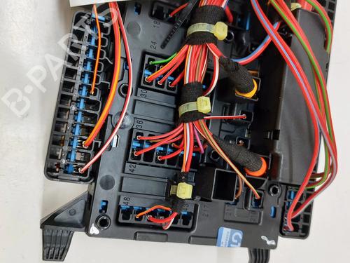 Fuse box BMW X1 (F48) xDrive 20 d | BP29227457E1