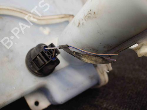 Windscreen washer tank VW PASSAT B6 (3C2) 2.0 TDI 16V | BP6747563C113 