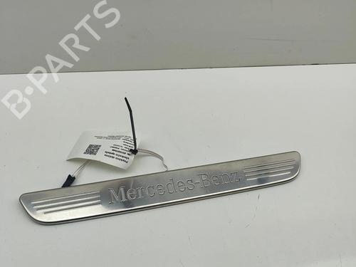 Used Step Step MERCEDES-BENZ C-CLASS T-Model (S205) C 300 BlueTEC Hybrid / h (205.212) (204 hp) 28194984 28194984