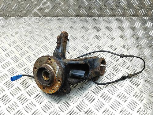 Used Right front steering knuckle PEUGEOT 2008 I (CU_) 1.2 THP 110 / PureTech 110 (110 hp) 30257489