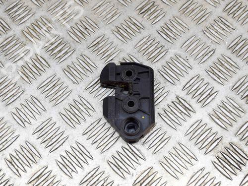 Tailgate lock LAND ROVER DISCOVERY III (L319) 2.7 TD 4x4 | BP10073250C101 