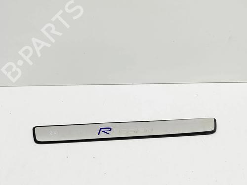 Trinbræt Trinbræt VOLVO XC60 I SUV (156) D4 (190 hp) 33433599 33433599