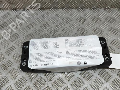 knee-airbag-skoda-karoq-nu7-nd7-16-tdi-57a880204d-2017-17634834 main image