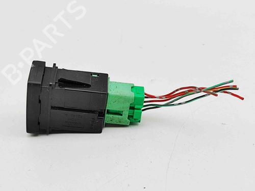 Switch SUZUKI GRAND VITARA II (JT, TE, TD) 2.4 All-wheel Drive (JT424, JB424, TDA4) | BP29570003I30 