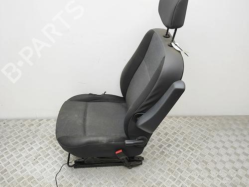 Right front seat RENAULT MASTER III Van (FV) 2.3 dCi 180 FWD (FV04, FV07) | BP38191765C16 - Image 2