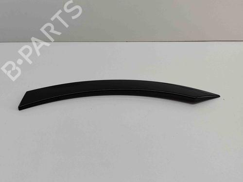 Used Rear left wheel arch trim LAND ROVER RANGE ROVER SPORT II (L494) 5.0 SCV8 4x4 (550 hp) 27775707