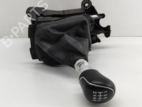 Used Gear lever FORD ECOSPORT 1.0 EcoBoost (125 hp) 16076919