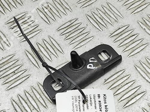 Used Hood lock Hood lock PORSCHE MACAN (95B) 3.0 S Diesel (258 hp) 40227085 40227085