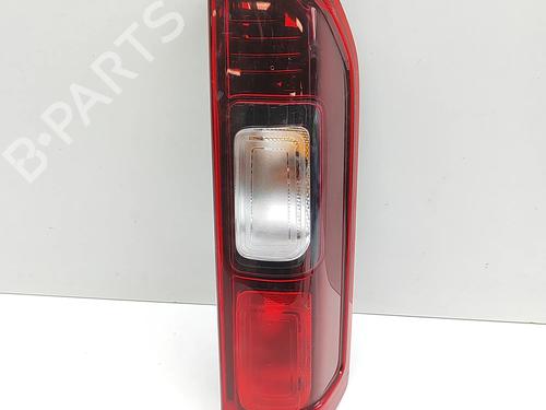 Used Right taillight Right taillight RENAULT TRAFIC III Bus (JG_) 2.0 dCi 150 (JGMU) (150 hp) 32860769 32860769