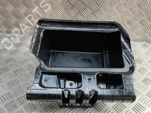 Used Glove box Glove box BMW 5 (G60, G90, G68) i5 eDrive40 (340 hp) 28564204 28564204