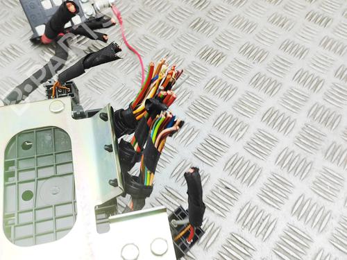 Fuse box MASERATI GRAN TURISMO I 4.7 S | BP39687603E1 - Image 6
