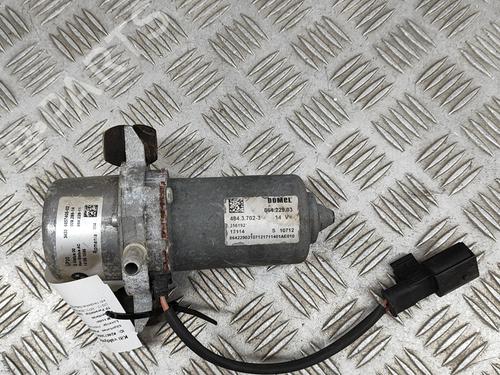 Used Vacuum pump BMW i3 (I01) Electric (170 hp) 18036223