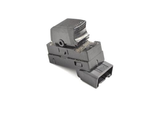 Used Left front window switch Left front window switch SUZUKI GRAND VITARA II (JT, TE, TD) 2.4 All-wheel Drive (JB424) (169 hp) 33346184 33346184