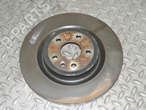 other-jaguar-f-pace-x761-2015-33386198 main image