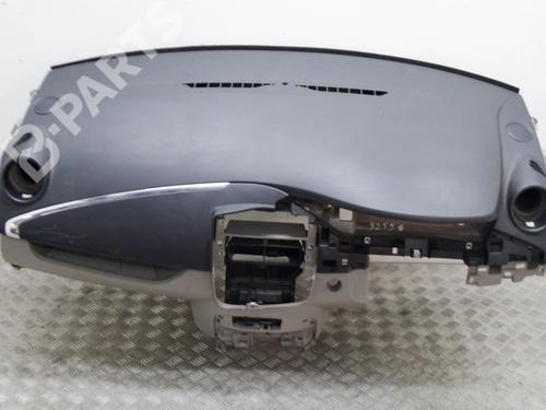 Used Dashboard Dashboard RENAULT ZOE (BFM_) ZOE (88 hp) 8412036 8412036