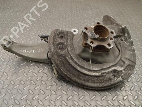 Used Left front steering knuckle BMW 5 (G30, F90) 530 d (265 hp) 30258201