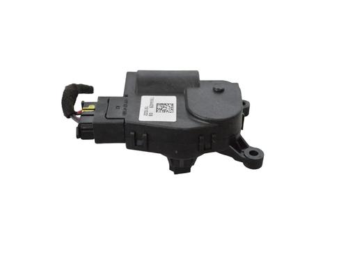 Electronic module TESLA MODEL 3 (5YJ3) EV AWD | BP33364519M83 - Image 2