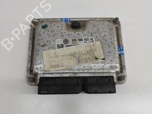Used Engine control unit (ECU) VW NEW BEETLE Convertible (1Y7) 2.5 (150 hp) 23865377