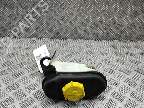 Used Power steering reservoir Power steering reservoir 38162111 38162111