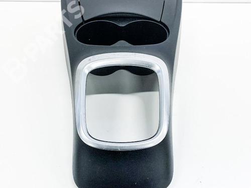 Used Cup/Object holder TOYOTA YARIS (_P13_) 1.0 (KSP130_, KSP130) (69 hp) 6759994