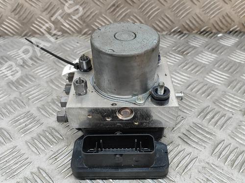 Used ABS pump ABS pump TESLA MODEL Y (5YJY) EV Performance All-wheel Drive (534 hp) 32754475 32754475