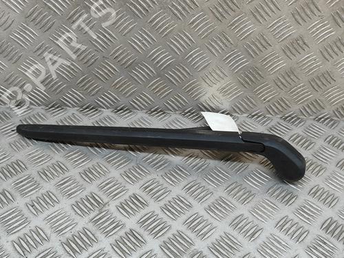 Used Rear windshield wiper arm VOLVO XC60 II (246) B5 Mild-Hybrid (250 hp) 28432780