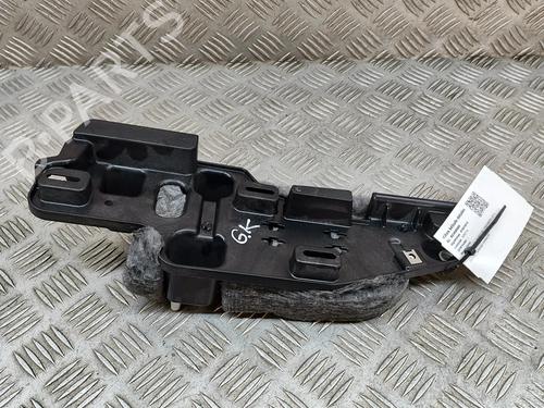 Used Support Support PORSCHE PANAMERA (971) 2.9 4 E-Hybrid (97ABE1, 97BBE1, 97ABX1) (462 hp) 17646081 17646081