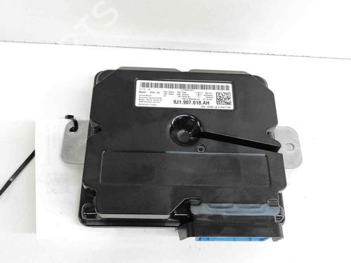 BP27770754M83 main image