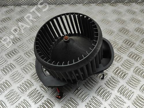 heater-blower-motor-vw-touareg-7p5-7p6-2010-2011-2012-2013-2014-2015-2016-2017-2018-29830310 main image