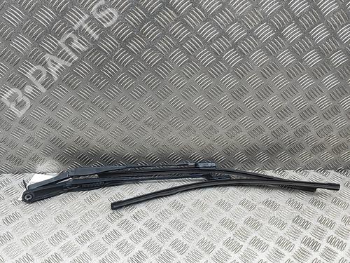 Used Front windshield wiper arm Front windshield wiper arm VW AMAROK (2HA, 2HB, S1B, S6B, S7A, S7B, AGD) 2.0 BiTDI 4motion (180 hp) 33377661 33377661