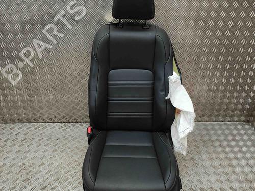 Sæde venstre fortil LEXUS NX (_Z1_) 300h AWD (AYZ15, AYZ15_, AYZ15R) (197 hp) 28028646