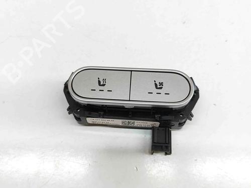switch-mercedes-benz-gle-v167-2018-33375331 main image