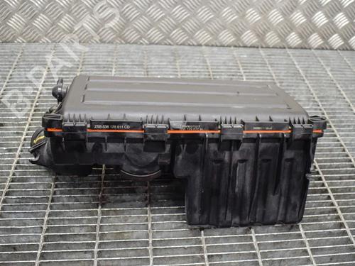 Used Air filter box Air filter box SEAT IBIZA III (6L1) 1.4 16V (86 hp) 6746494 6746494
