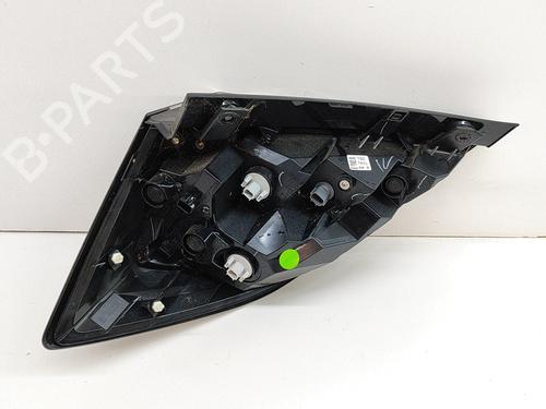 Right taillight HONDA CIVIC X Hatchback (FC_, FK_) 2.0 Type-R (FK8) | BP20981881C35 